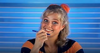 I improved the image of the female model who played in the pen commercial in Türkiye in 1986 and made it 4k.'