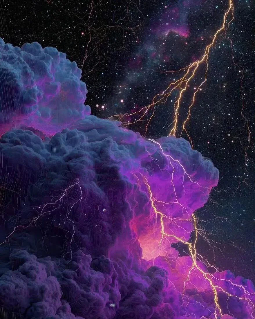 Lightning picture 1 of 1