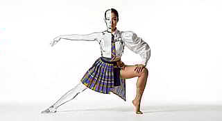 Duality In Motion 🎭'