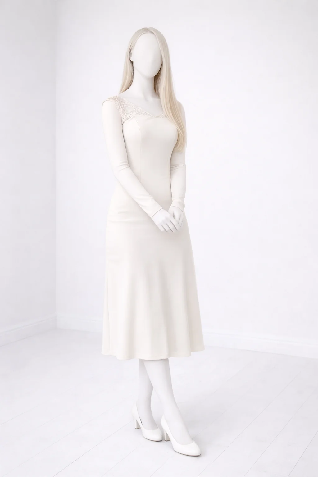 Wife's image made into a mannequin. picture 1 of 1