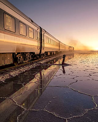 The Mirror Desert Express'