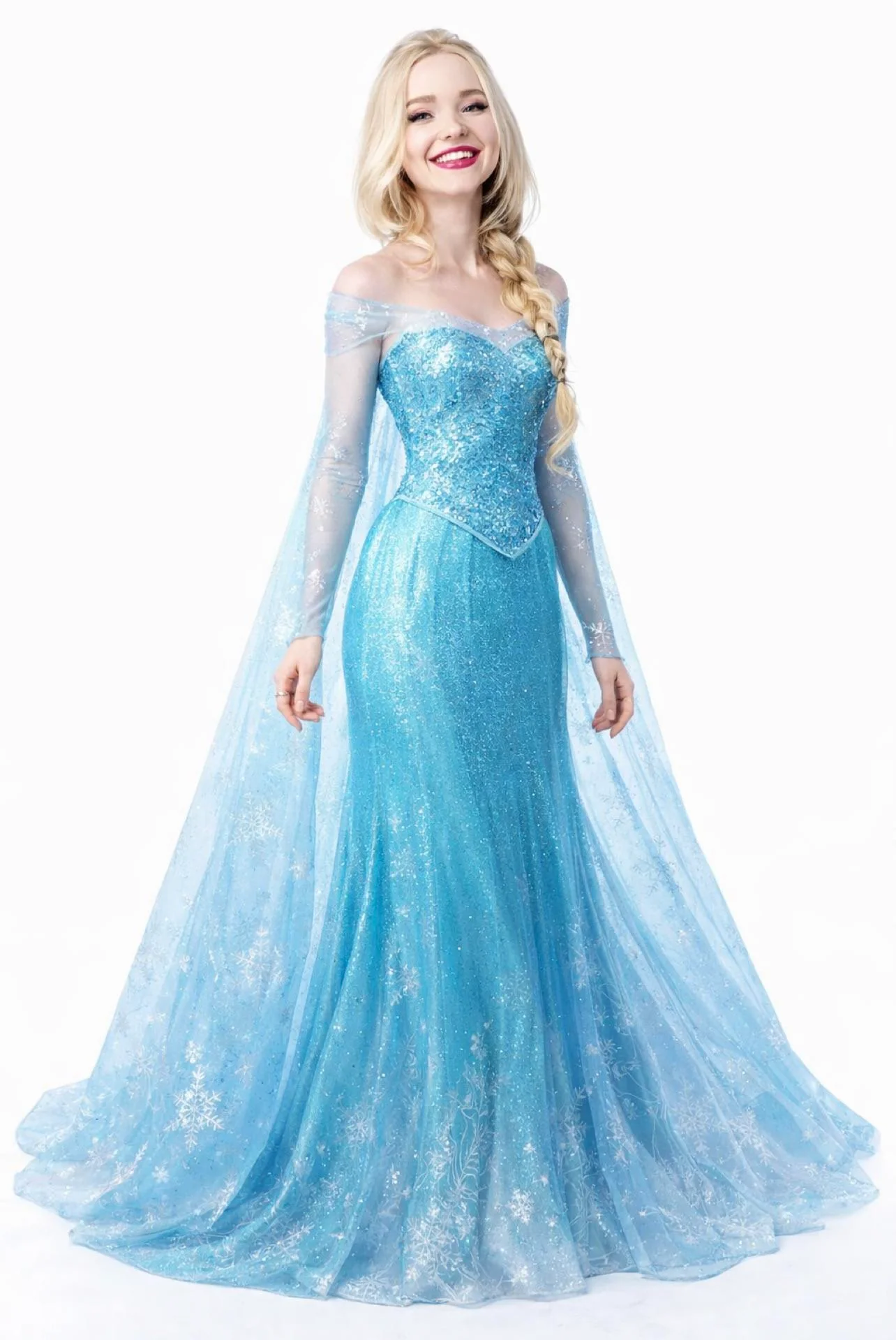 Most visually accurate Disney Princess castings (all in their 18-23 primes) picture 4 of 4