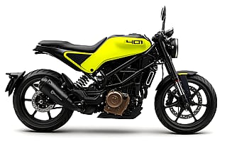 Failing to get some creative but photorealistic motorcycle customizations'