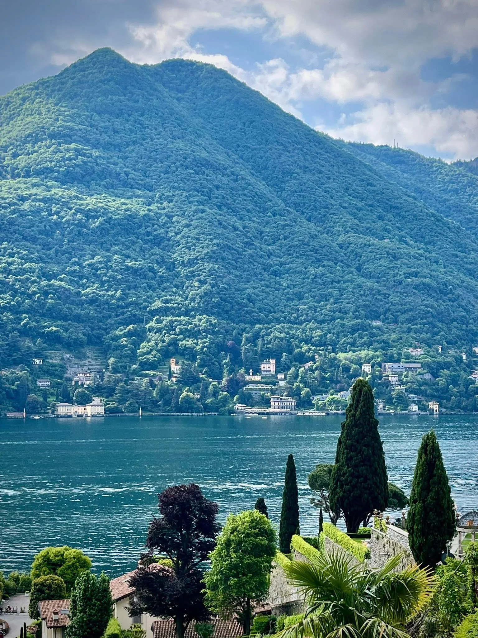 Lake Como Italy picture 1 of 1