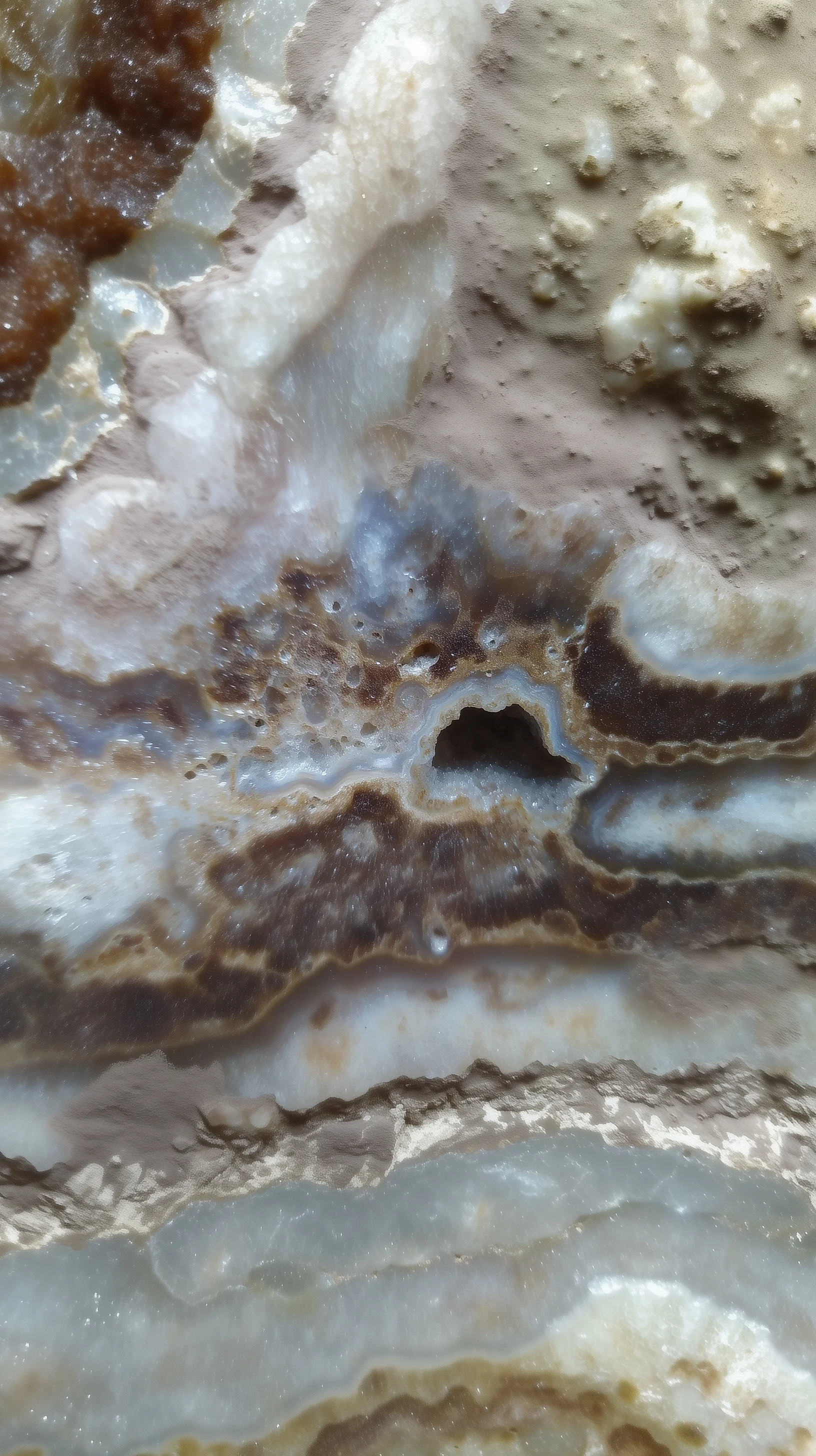 Testing a mood board I made with 100+ pictures I took of rocks picture 3 of 20